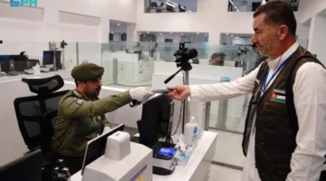 جوازات منفذ حالة عمار تستقبل الحجاج القادمين من الأردن