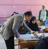 جولة ميدانية لوكيل تعليم الجيزة للاطلاع على تقدم امتحانات الفصل الدراسي الثاني