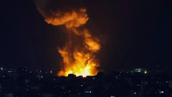 جيش الاحتلال الإسرائيلي يهاجم موقعا استراتيجيا تابعا لحزب الله لإنتاج الأسلحة في لبنان