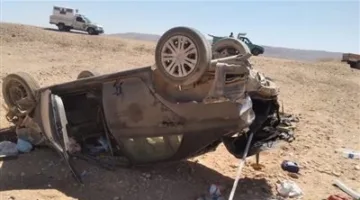 حادث على الطريق الصحراوي الغربي يؤدي إلى وفاة رجل وإصابة زوجته وابنه