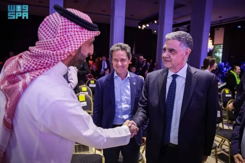 حاكم العاصمة الأرجنتينية: قسم الشؤون الإسلامية في معرض الكتاب يُظهر الصورة الثقافية للمملكة.