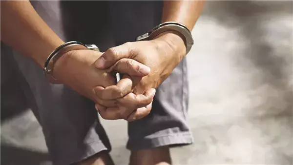 حبس المتهم بسرقة المساكن فى المطرية