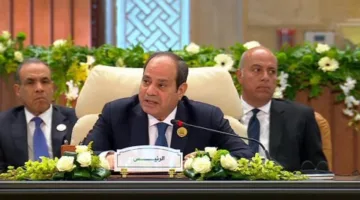 “حتى إذا تمكنت إسرائيل من إقامة علاقات طبيعية مع الدول العربية، فإن السلام الدائم لن يتحقق إلا بوجود دولة فلسطينية” … ماذا قال السيسي في قمة بغداد؟ لمن كانت رسالته؟ وما هي الملاحظات على الموقف المصري بشأن غزة؟