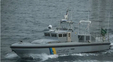 حرس الحدود في المدينة المنورة يق القبض على مقيمين مخالفين لقوانين الأمن والسلامة في المناطق البحرية