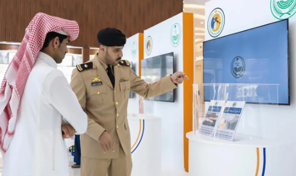حرس الحدود يبرز مبادراته التوعوية في معرض “لا حج بدون تصريح” في منطقة تبوك حرس الحدود يبرز مبادراته التوعوية في معرض “لا حج بدون تصريح” في منطقة تبوك