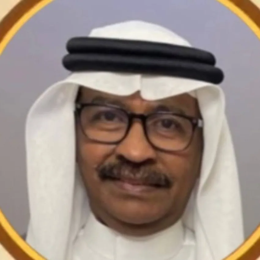 حرم الدكتور عمر الدقيل حرم الدكتور عمر الدقيل