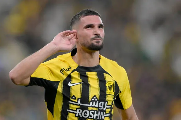 حسام عوار يرد على المنتقدين بعد انتقاله إلى الاتحاد حسام عوار يرد على المنتقدين بعد انتقاله إلى الاتحاد