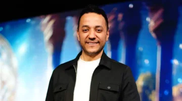 حسين الديك يعبر عن مشاعره تجاه سوريا: الوطن بكرامته هو روحي.