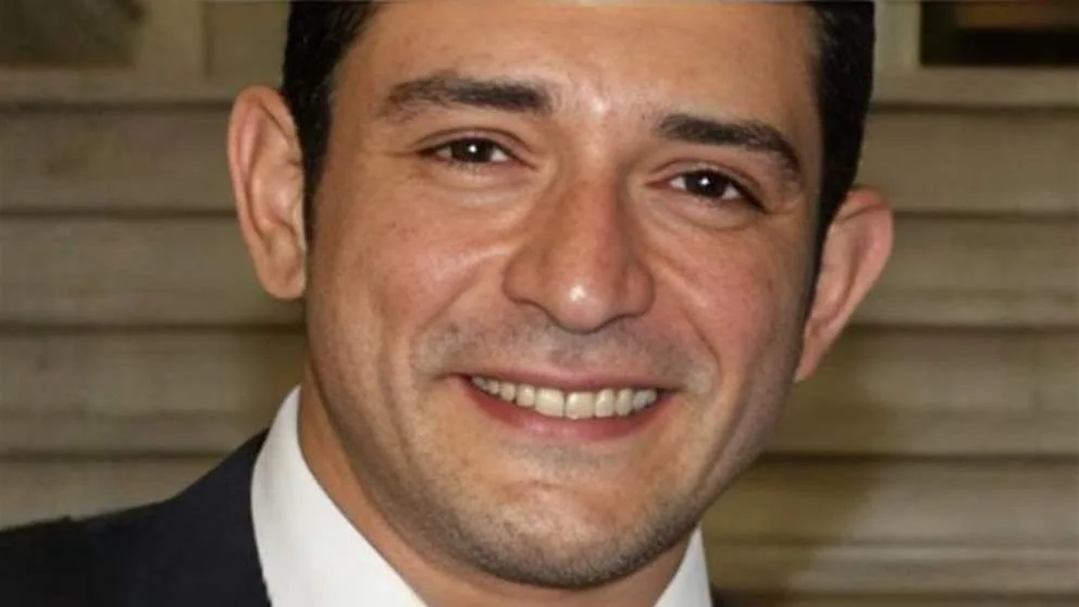 حفيد نوال الدجوي يتوفى في ظروف غامضة بعد ساعات من عودته من أوروبا حفيد نوال الدجوي يتوفى في ظروف غامضة بعد ساعات من عودته من أوروبا