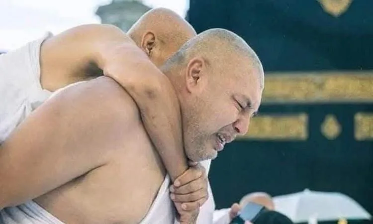 حق بر الوالدين من أهم الواجبات في الإسلام حق بر الوالدين من أهم الواجبات في الإسلام