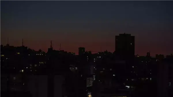 حقيقة انقطاع الكهرباء بشكل كامل في العاصمة الباكستانية إسلام آباد