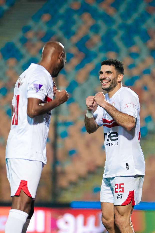 حقيقة مشادة شيكابالا وزيزو في الزمالك