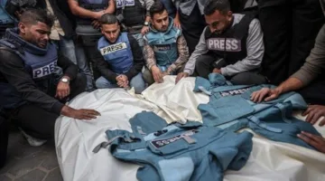حكومة غزة: زيادة عدد الصحفيين الذين استشهدوا إلى 219 منذ بداية الإبادة.