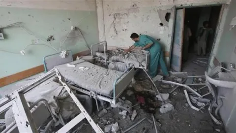 حكومة غزة: مستشفيات القطاع على شفا الانهيار خلال 48 ساعة