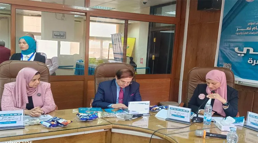 حلقة نقاشية بـ"إعلام القاهرة" عن التطبيقات الرقمية والتكنولوجية في مجال الاتصال الصحي