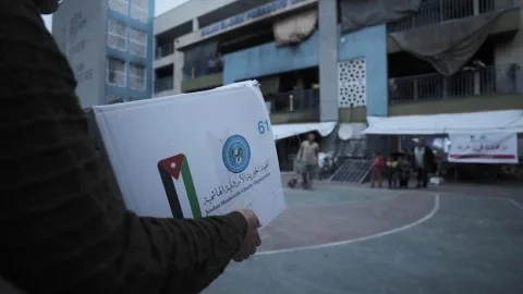 “حملات” شرسة ضد تقارير “لندنية”.. هل تراجعت “ميدل إيست آي” عن روايتها؟ منصات الأردنيين تهب دفاعا عن “الهيئة والإغاثة”