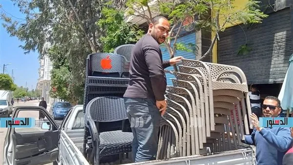 حملات نظافة وإزالة إشغالات وصيانة إنارة بدسوق في كفر الشيخ