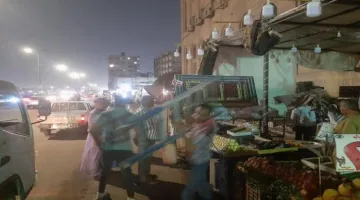حملة ليلية موسعة لإزالة الإشغالات وطرد البائعين الجائلين من شوارع شبرا الخيمة