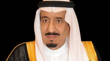 خادم الحرمين الشريفين يبارك لرئيس مجلس القيادة الرئاسي في اليمن بمناسبة ذكرى يوم الوحدة الوطني.