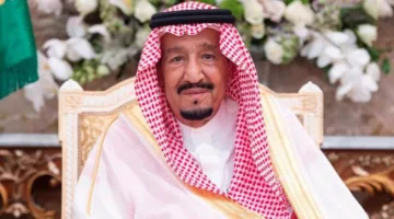 خادم الحرمين الشريفين يوجه باستقبال 1300 حاج وحاجة.