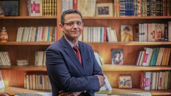 خالد البلشي على الأعناق احتفالا بفوزه بمقعد «نقيب الصحفيين» (فيديو)