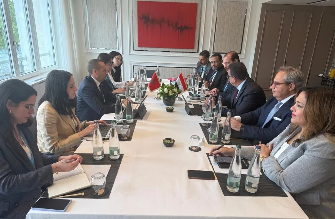 خالد عبدالغفار يجتمع بوزيري الصحة من ماليزيا والمغرب لتعزيز التعاون في تحسين خدمات الرعاية الصحية. خالد عبدالغفار يجتمع بوزيري الصحة من ماليزيا والمغرب لتعزيز التعاون في تحسين خدمات الرعاية الصحية.