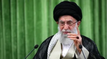 خامنئي: ترامب يُدلي بأكاذيب وعلي أمريكا الانسحاب من الشرق الأوسط، ونُشير إلى خطر تبعية الدول العربية للولايات المتحدة.