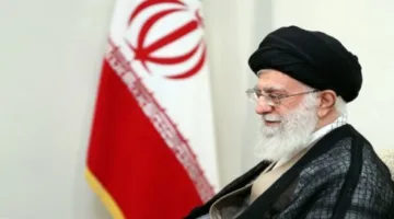 خامنئي وشريف يناقشان قضية غزة والتوتر بين الهند وباكستان