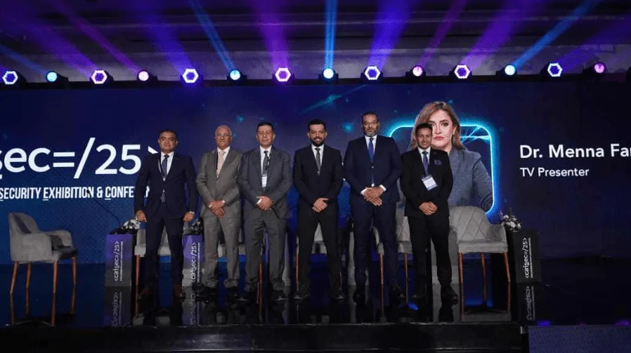 خبراء التكنولوجيا: التكنولوجيا المتقدمة والذكاء الاصطناعي يعيدان هيكلة أمن الشبكات في مجال الاتصالات خبراء التكنولوجيا: التكنولوجيا المتقدمة والذكاء الاصطناعي يعيدان هيكلة أمن الشبكات في مجال الاتصالات