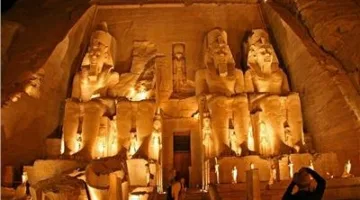 خبراء دوليون: مصر تمتاز بإرث ثقافي وحضاري مميز وأماكن أثرية ذات أهمية عالمية.