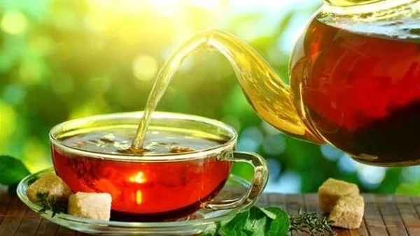 خبير التغذية يحذر: تجنبوا تناول الشاي فور الانتهاء من الوجبات خبير التغذية يحذر: تجنبوا تناول الشاي فور الانتهاء من الوجبات