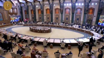 خبير في الشؤون الدولية يستعرض دور القمة العربية وتأثيرات الظروف الإقليمية