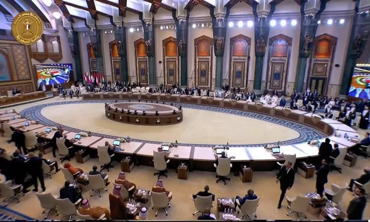 خبير في الشؤون الدولية يستعرض دور القمة العربية وتأثيرات الظروف الإقليمية خبير في الشؤون الدولية يستعرض دور القمة العربية وتأثيرات الظروف الإقليمية
