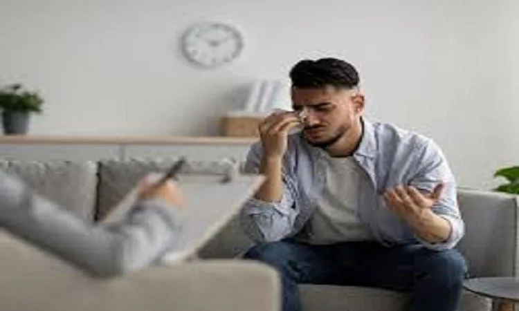 خبيرة اتيكيت: إدراك الفرد لمشاكله النفسية هو الخطوة الأساسية نحو الشفاء منها