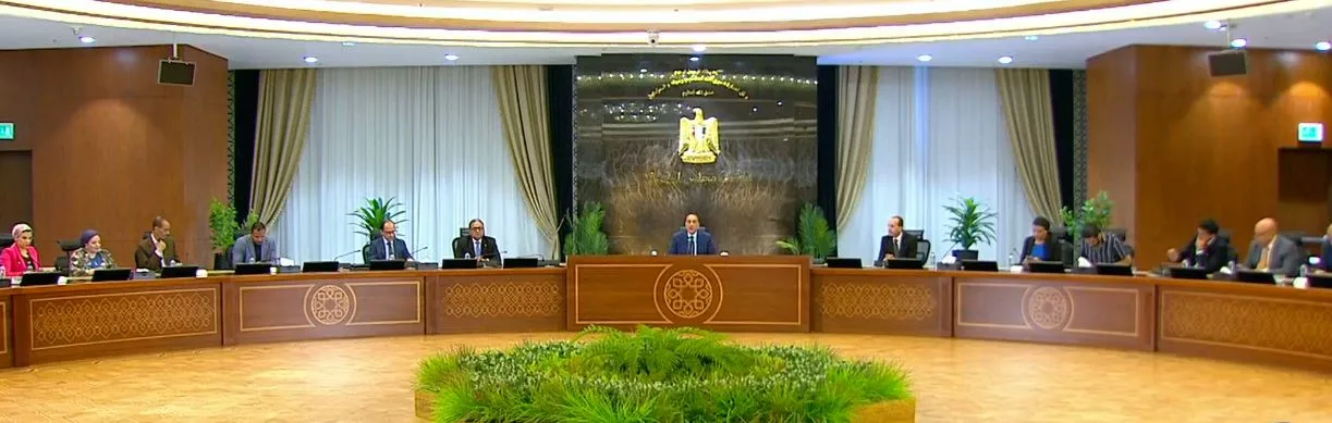 رئيس الوزراء: لا توجد إمكانية لبيع ممتلكات الأوقاف.. ما طلبته هو استثمارها. رئيس الوزراء: لا توجد إمكانية لبيع ممتلكات الأوقاف.. ما طلبته هو استثمارها.