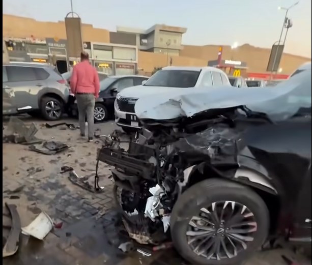 الحادث