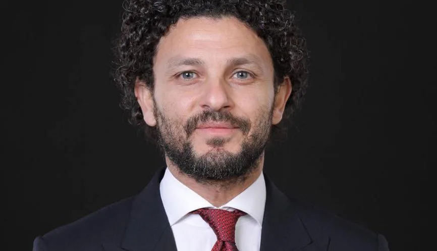خلاف غالي مع إدارة الأهلي: الحقائق وراء الموضوع خلاف غالي مع إدارة الأهلي: الحقائق وراء الموضوع