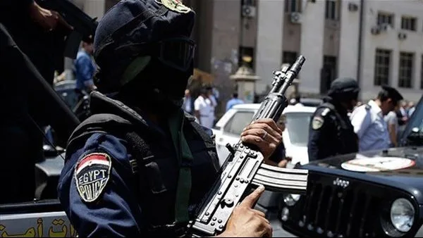 خلال 24 ساعة.. ضبط 352 قضية مخدرات و205 أسلحة نارية