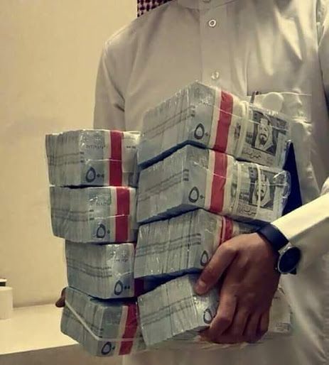خلال 3 أشهر .. الاستدانة تكلف الحكومة السعودية 12.3 مليار ريال خدمة للدين