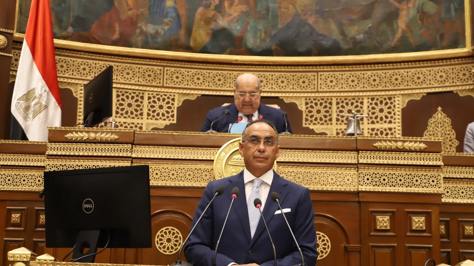 خلال مناقشة الخطة الاقتصادية والاجتماعية للحكومة.. رئيس اللجنة الاقتصادية في مجلس الشيوخ يطالب بإعطاء الأولوية لمشاريع العدالة الاجتماعية وتطبيق سياسات أوضح ترتبط بمكافحة الفقر. خلال مناقشة الخطة الاقتصادية والاجتماعية للحكومة.. رئيس اللجنة الاقتصادية في مجلس الشيوخ يطالب بإعطاء الأولوية لمشاريع العدالة الاجتماعية وتطبيق سياسات أوضح ترتبط بمكافحة الفقر.