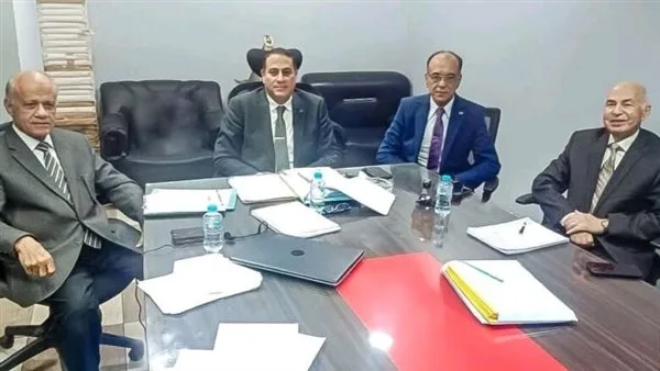 خلفيات جلسة استماع مدير إدارة المسابقات أمام لجنة الشكاوى بشأن أزمة عقوبات القمة خلفيات جلسة استماع مدير إدارة المسابقات أمام لجنة الشكاوى بشأن أزمة عقوبات القمة