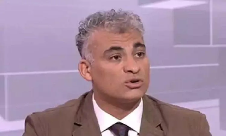 د. القليوبي: قطاع النفط يعمل على رفع كمية الإنتاج اليومي من النفط الخام د. القليوبي: قطاع النفط يعمل على رفع كمية الإنتاج اليومي من النفط الخام