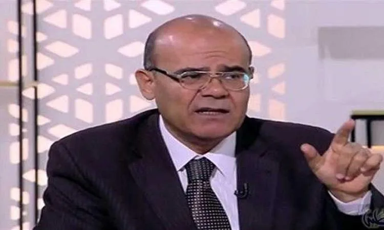 د. بدران يقدم إرشادات لتفادي الأمراض الناتجة عن التغيرات المناخية د. بدران يقدم إرشادات لتفادي الأمراض الناتجة عن التغيرات المناخية