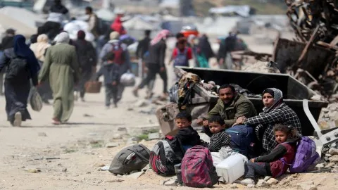 داخلية غزة: السيطرة الإسرائيلية على توزيع المساعدات تهدف إلى تنفيذ سياسة التهجير داخلية غزة: السيطرة الإسرائيلية على توزيع المساعدات تهدف إلى تنفيذ سياسة التهجير