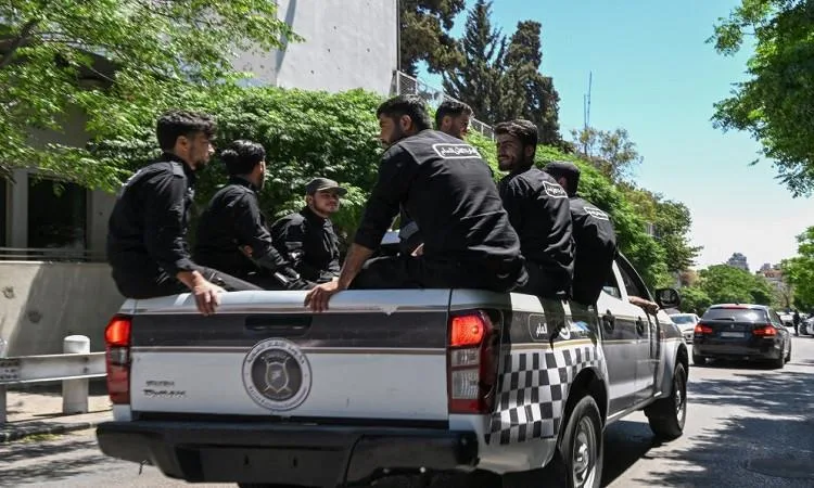 “داعش” يعلن مسؤوليته عن أول هجوم ضد القوات الحكومية السورية الجديدة منذ انهيار نظام الأسد