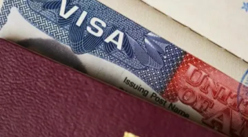 دبي تستضيف أكبر مركز لتسهيل إصدار التأشيرات على مستوى العالم