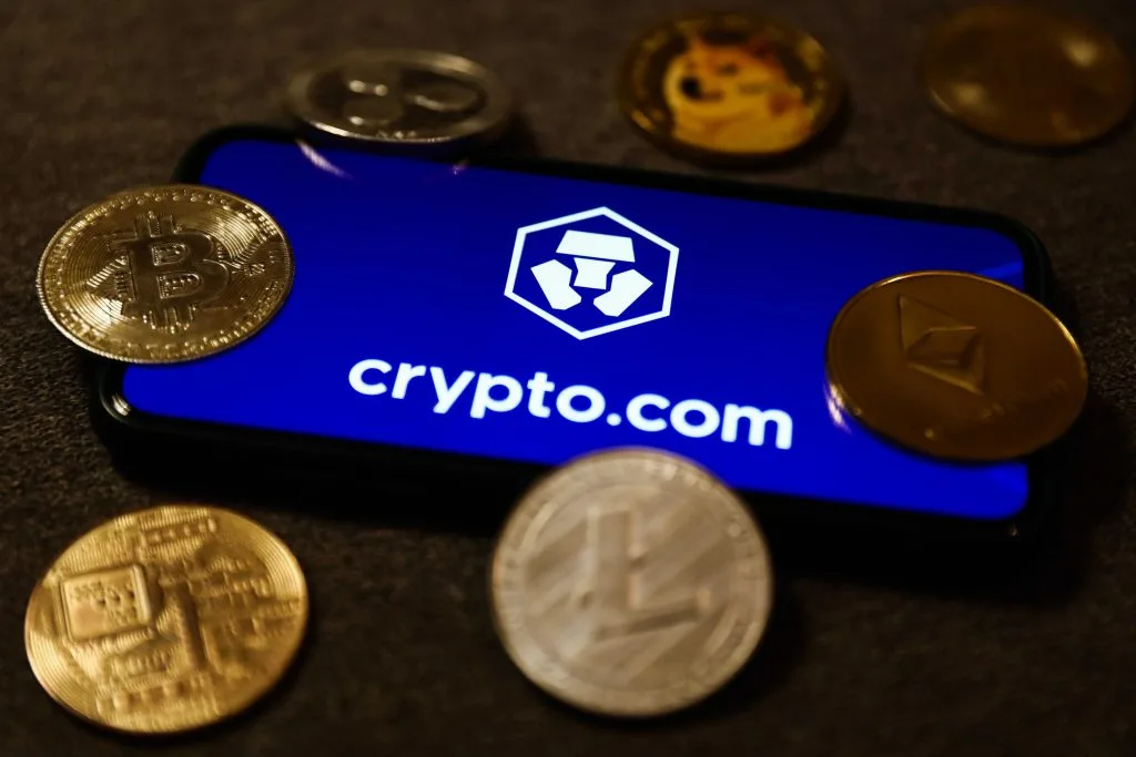 دبي تُعلن عن تعاون مع Crypto.com لتسديد الرسوم الحكومية بواسطة العملات المشفرة