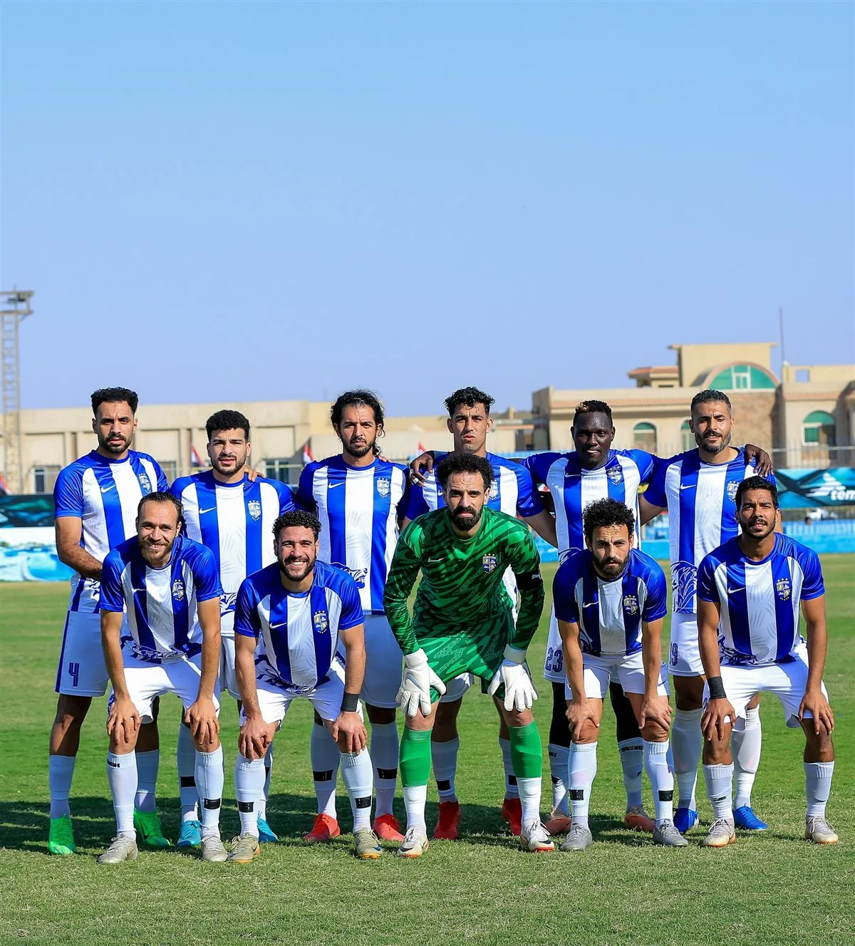 دجلة والمقاولون يطمحان للتأهل للدوري الممتاز في مواجهة المنصورة والسكة ضمن منافسات دوري المحترفين. دجلة والمقاولون يطمحان للتأهل للدوري الممتاز في مواجهة المنصورة والسكة ضمن منافسات دوري المحترفين.