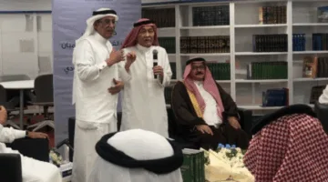 دحلان يخصص جائزة سنوية تكريماً للفنان أحمد فلمبان