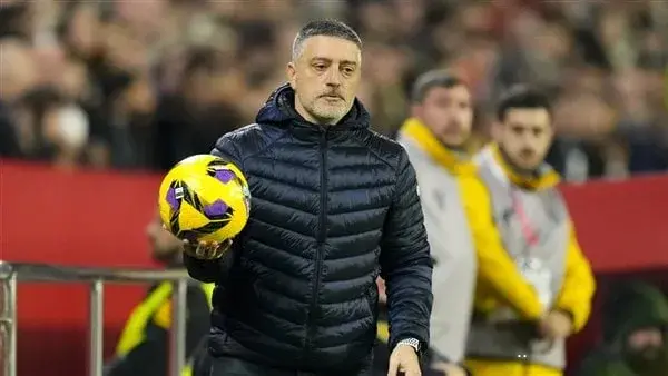 درّب في برشلونة وإشبيلية.. محطات في مسيرة جارسيا بيمينتا المرشح لتدريب الأهلي